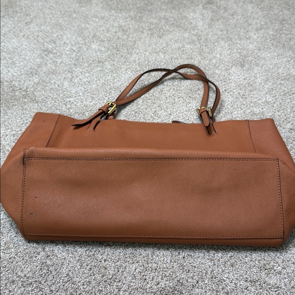 Tory Burch | York Buckle Tote in Tan Brown Leather - Picture 9 of 14